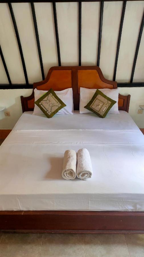 Meno Lodge Gili Meno Exterior foto